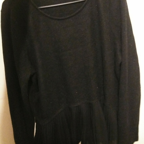 Lauren Conrad Ladies Top - Picture 3 of 3